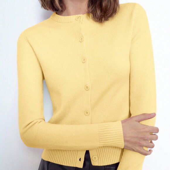 Yellow Casual Women's Round Neck Front Button Long Sleeve Sweater Top - Picture 1 of 7